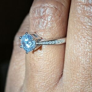 Elegant Silver Diamond Wedding Ring Sz 5